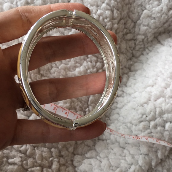 Bracelet - Picture 4 of 7